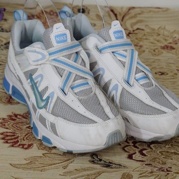 NIKE XC Velcro Closure Tennis Running 6.5Y - Picture 1 of 8